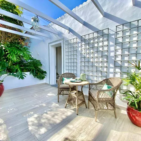 Casa Plumeria, A Private Paradise With Pool. Σπίτι διακοπών *